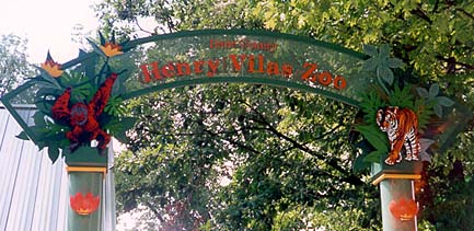 Henry Vilas Zoo Entrance